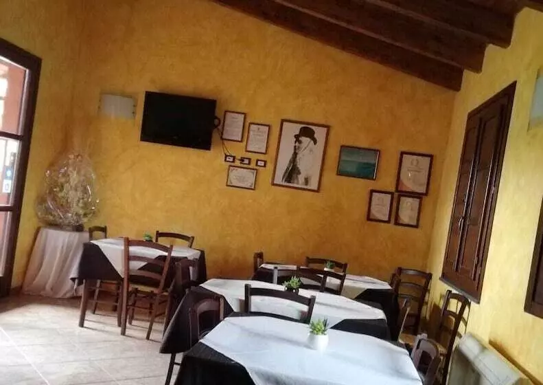 Hotelli Cuccuruaio B&b