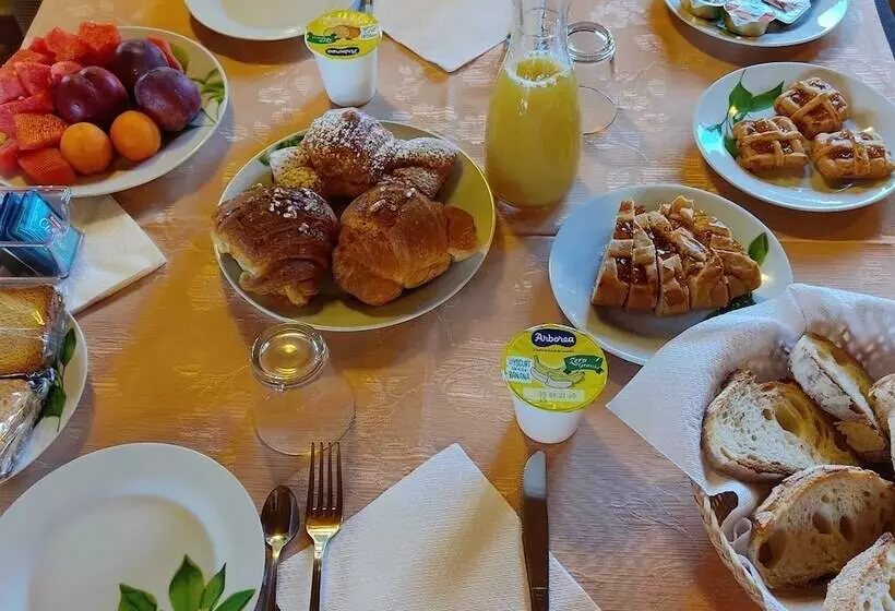 Hotelli Cuccuruaio B&b
