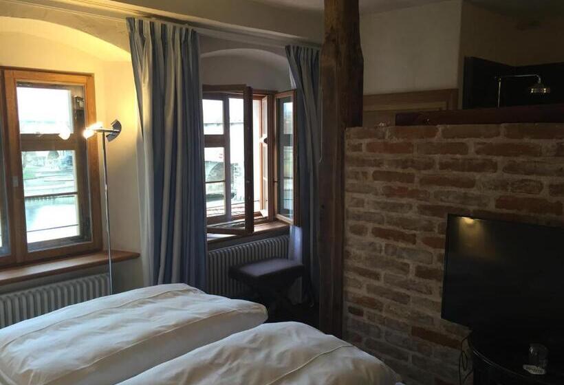 Hotel David An Der Donau