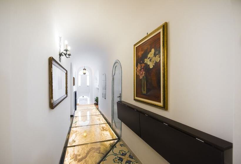 هتل Dimora Del Podestà