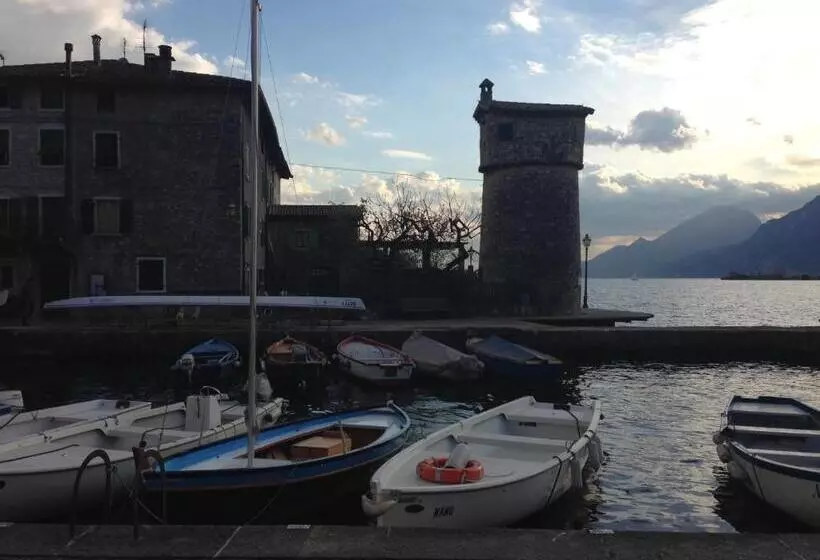 ホテル E Ristorante Cassone