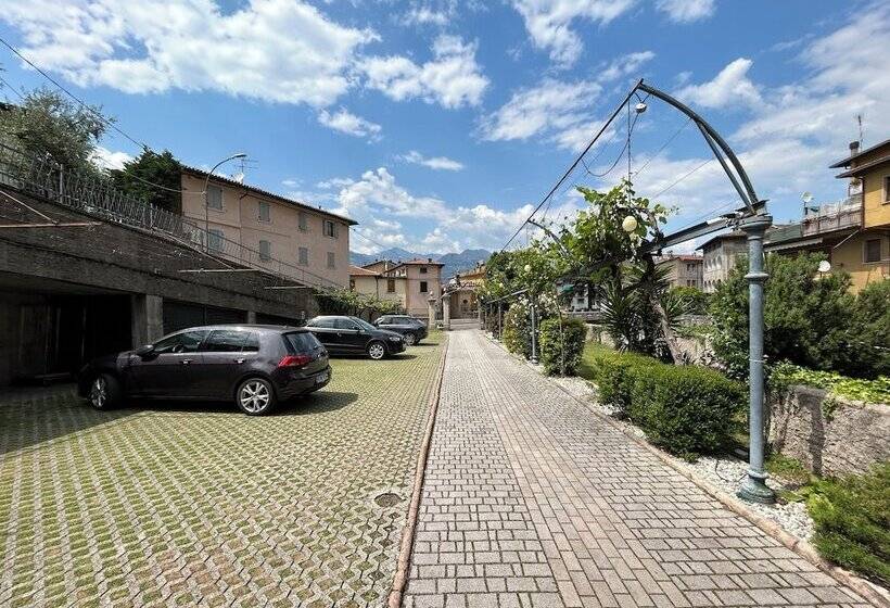 בית מלון כפרי E Ristorante Cassone