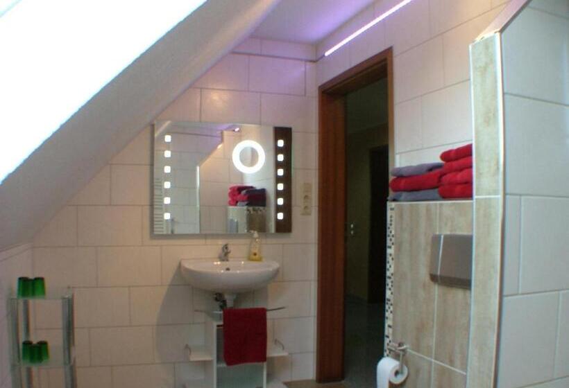 فندق Garni Pension Zur Lutherstadt