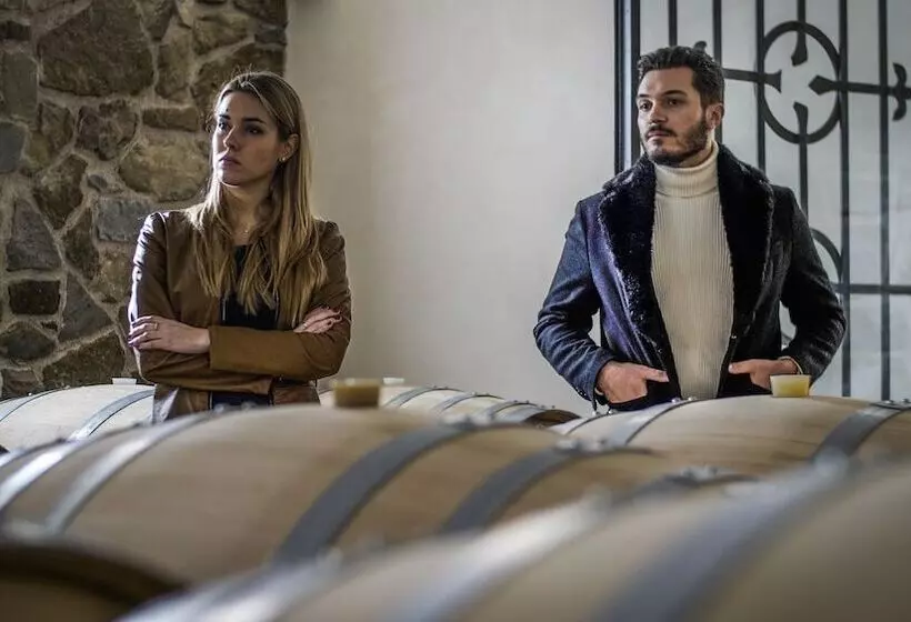 ホテル Il Roncal Wine Resort  For Wine Lovers