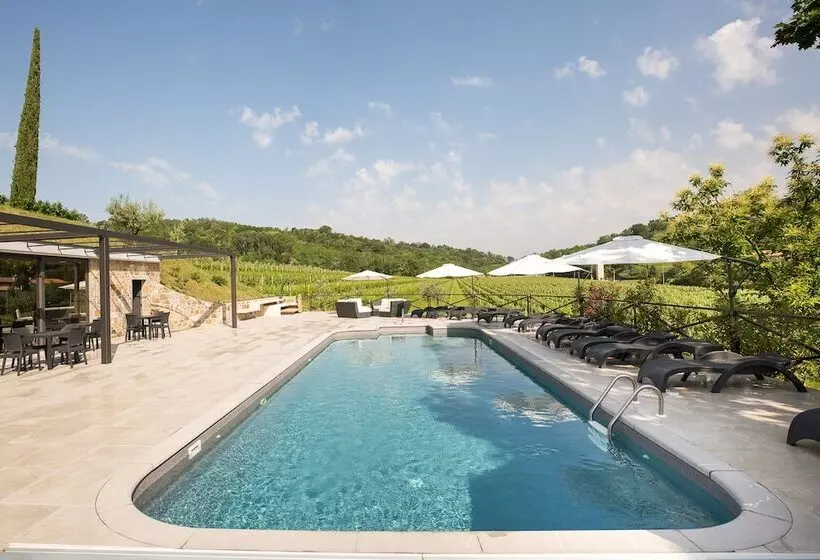 ホテル Il Roncal Wine Resort  For Wine Lovers