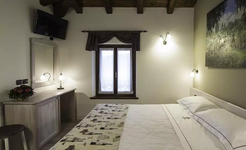 ホテル Il Roncal Wine Resort  For Wine Lovers