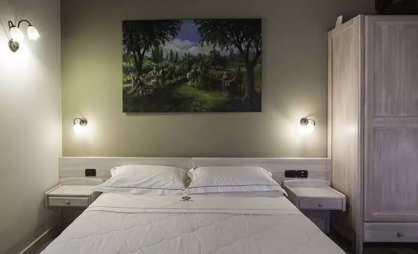 ホテル Il Roncal Wine Resort  For Wine Lovers