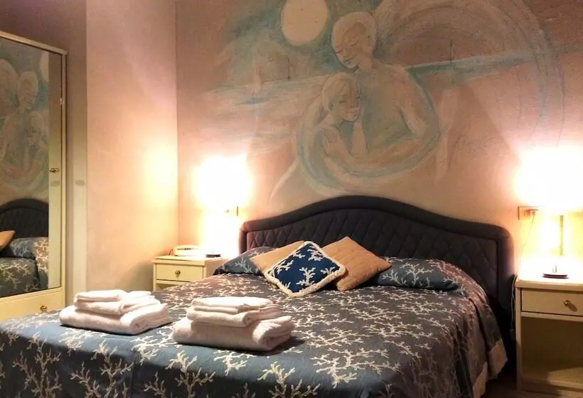 Hotel Julia