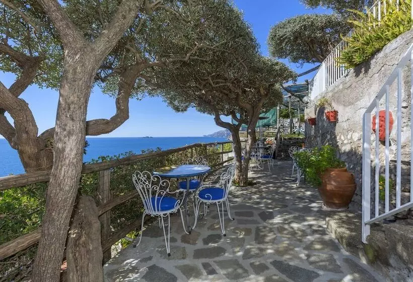 Hotelli La Maliosa D  Arienzo