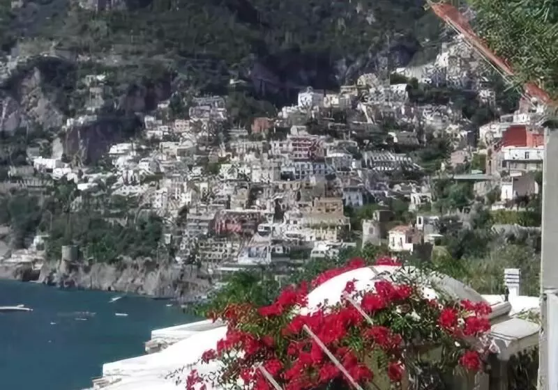 Hotelli La Maliosa D  Arienzo