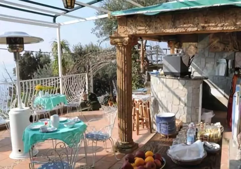 Hotelli La Maliosa D  Arienzo