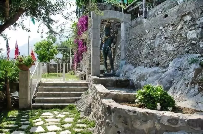 Hotelli La Maliosa D  Arienzo