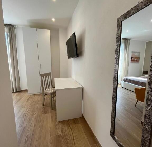 هتل Levante Central Rooms