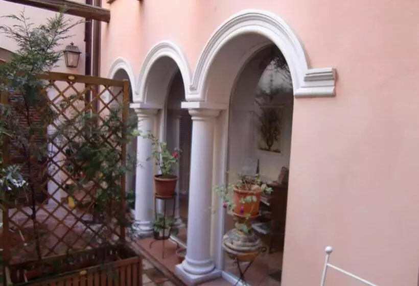 Hotelli Mondo Antico B&b