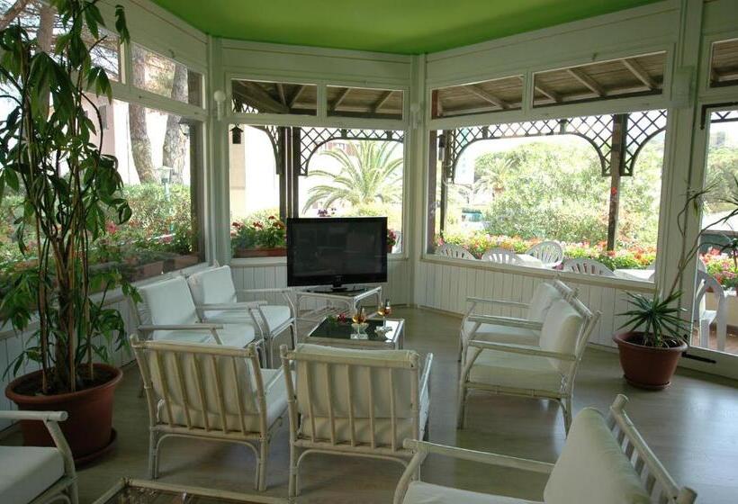 ホテル Monna Lisa