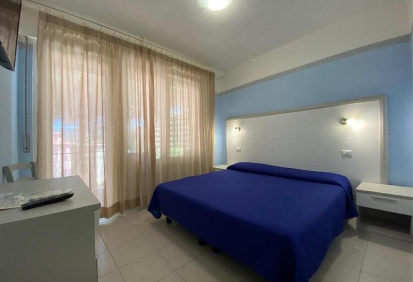 ホテル Monna Lisa