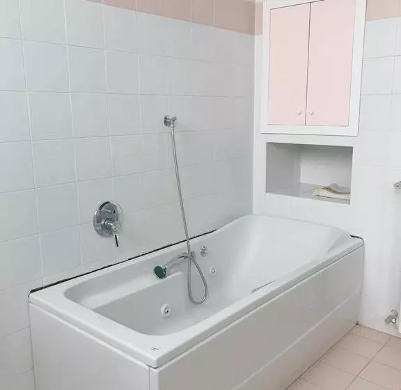 ホテル Albergo Bottala