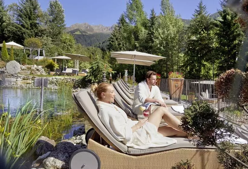 ホテル Quelle Nature Spa Resort