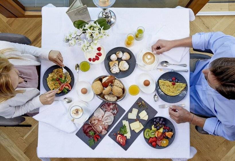 酒店 Quelle Nature Spa Resort