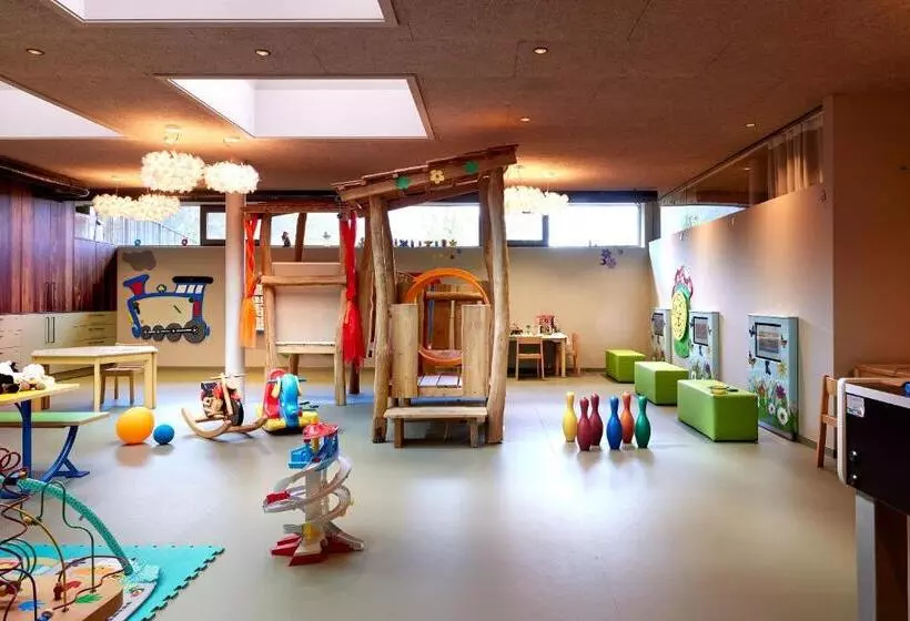 ホテル Quelle Nature Spa Resort