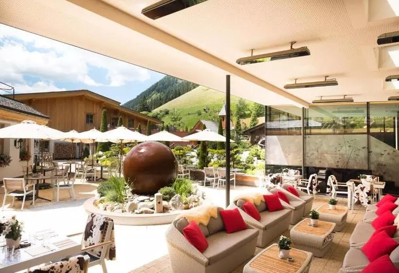 ホテル Quelle Nature Spa Resort