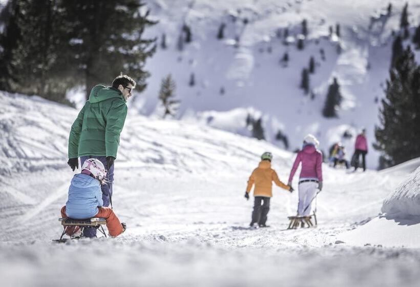 酒店 Quelle Nature Spa Resort