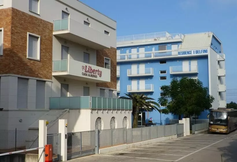 هتل Residence I Delfini