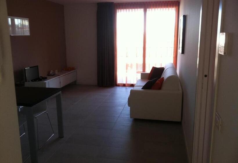 בית מלון כפרי Residence Ormeggio