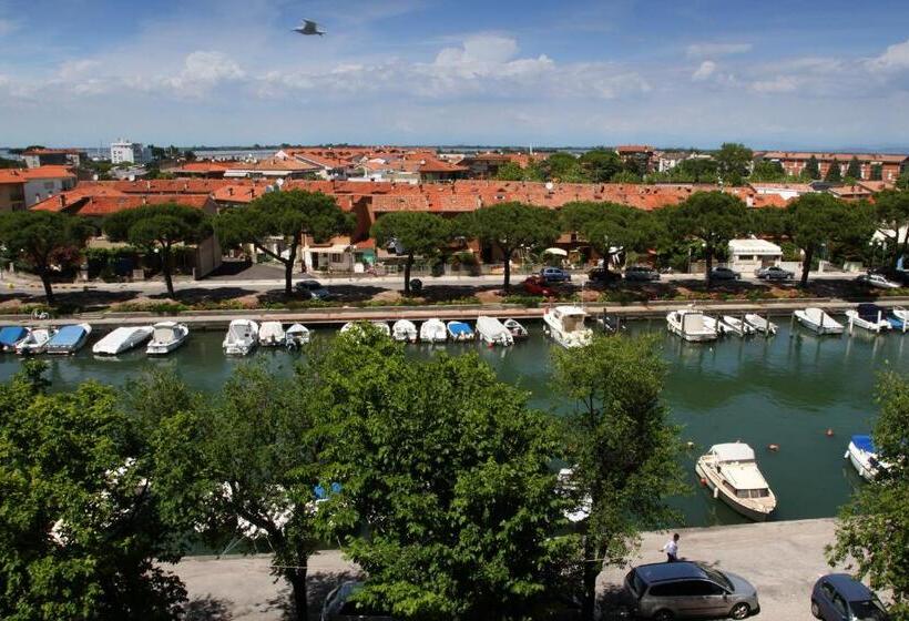 בית מלון כפרי Residence Ormeggio