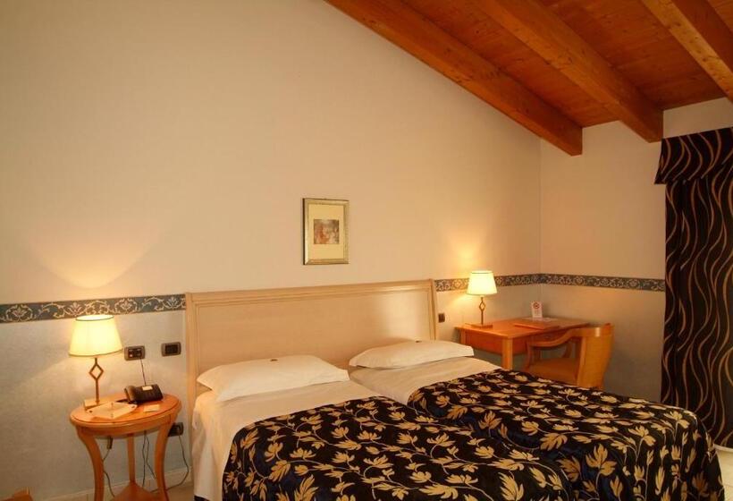 בית מלון כפרי Ristorante Novecento