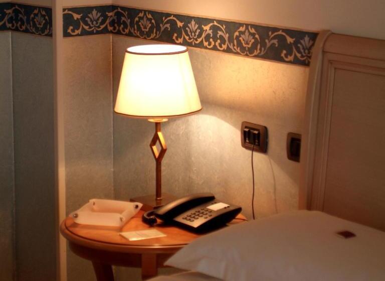 בית מלון כפרי Ristorante Novecento