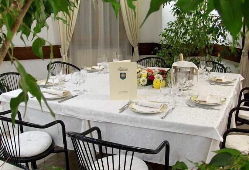 בית מלון כפרי Romagna