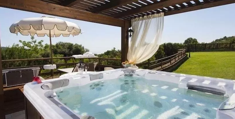 Hotelli Sarand Relais