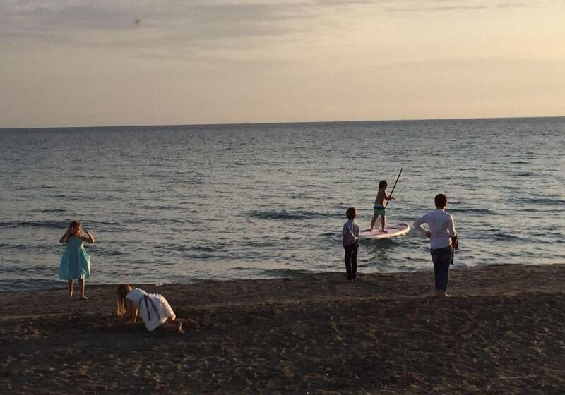 בית מלון כפרי Suitebeach B&b And Resort