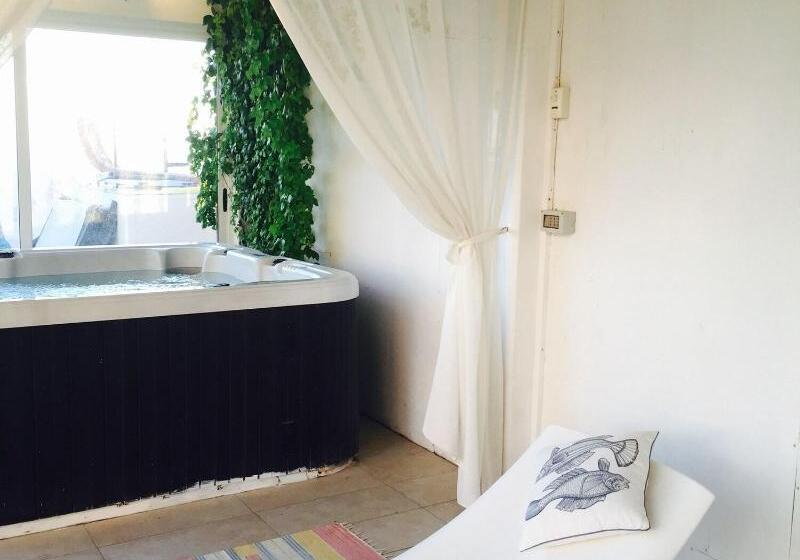 בית מלון כפרי Suitebeach B&b And Resort