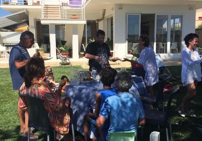 בית מלון כפרי Suitebeach B&b And Resort