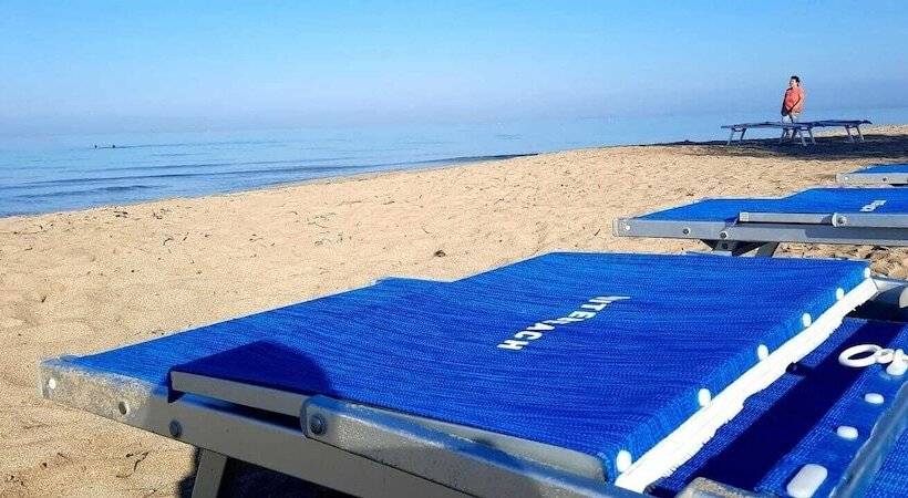 בית מלון כפרי Suitebeach B&b And Resort