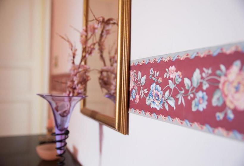 בית מלון כפרי Beb Villa Amodeo