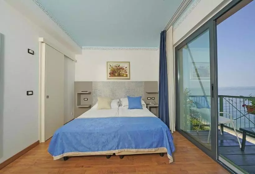 ホテル Villa Carlotta