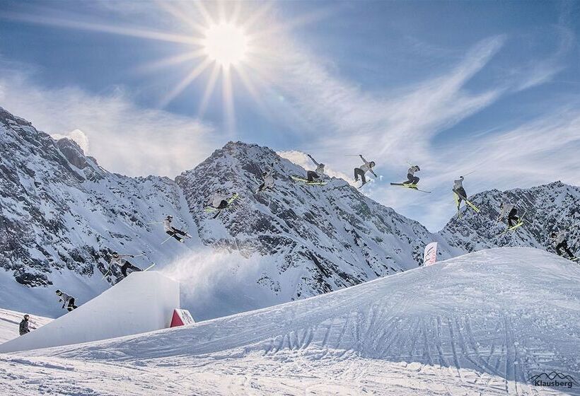 ホテル Vitaurina Royal