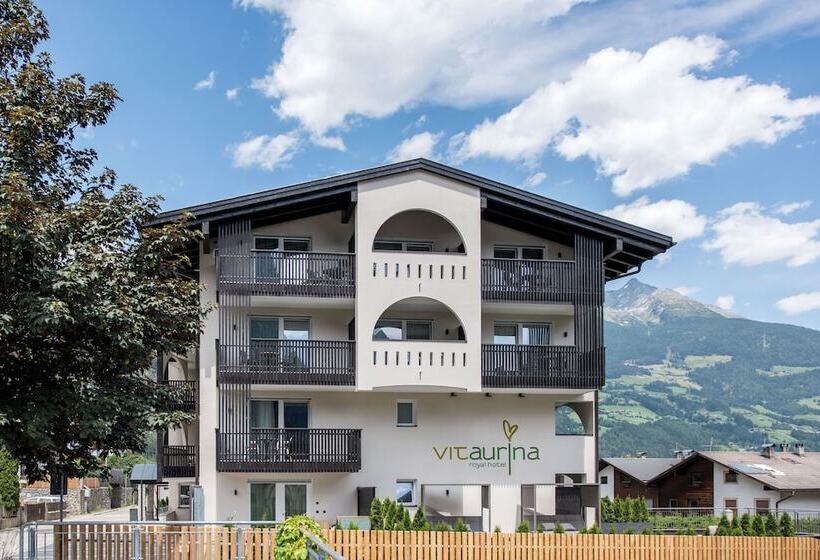 ホテル Vitaurina Royal