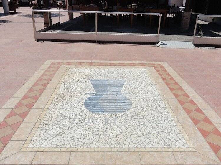 Tanit Hotel Villaggio Ristorante