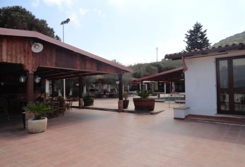 Tanit Hotel Villaggio Ristorante