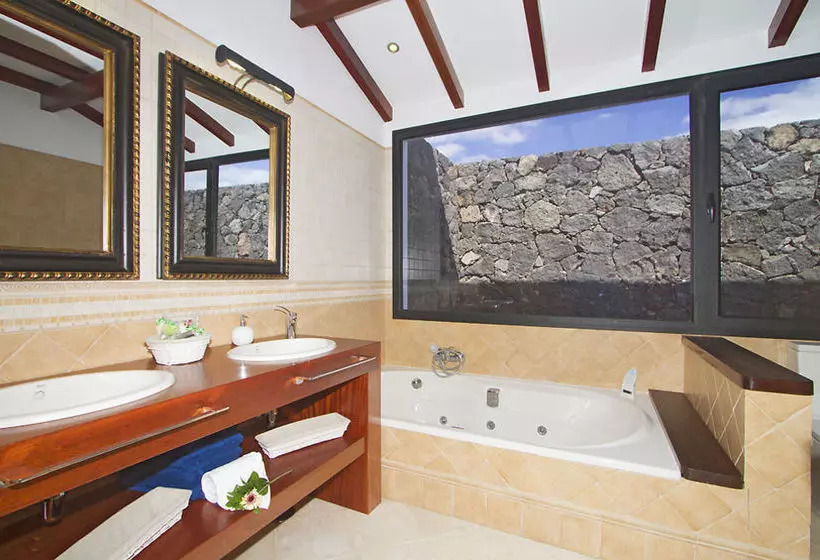 Casa Rural Hero