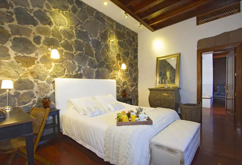 Casa Rural Hero