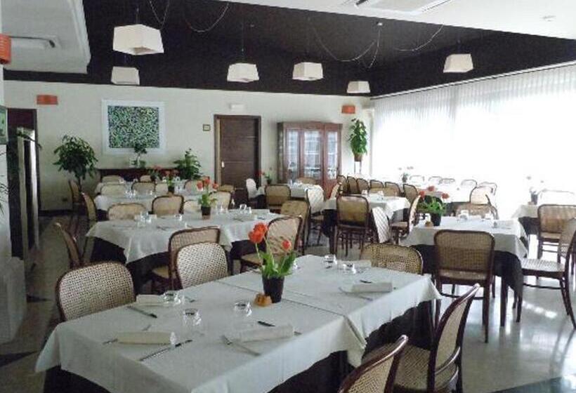 בית מלון כפרי Adriatico