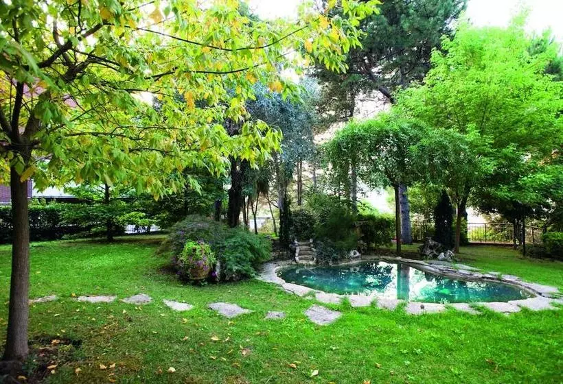 ホテル Albergo La Pace