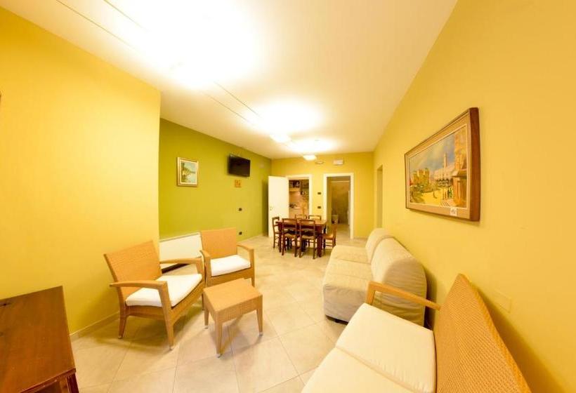 בית מלון כפרי All' Orologio