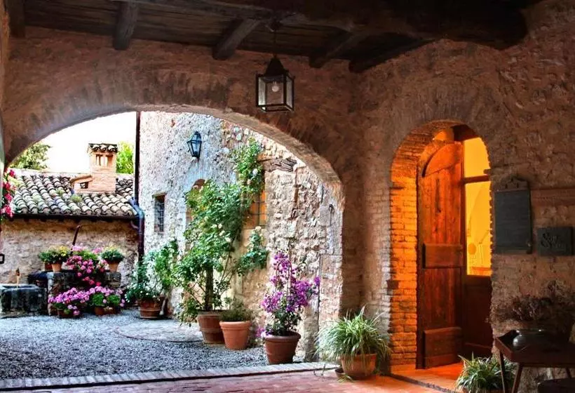 ホテル Borgo Della Marmotta