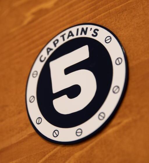 Hotel Captain S Guest House